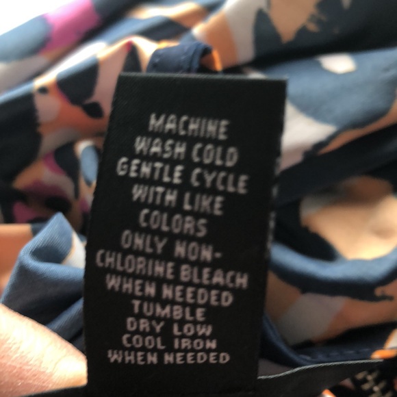 INTERNATIONAL CONCEPTS FLORAL FRESCO TOP - Picture 8 of 8